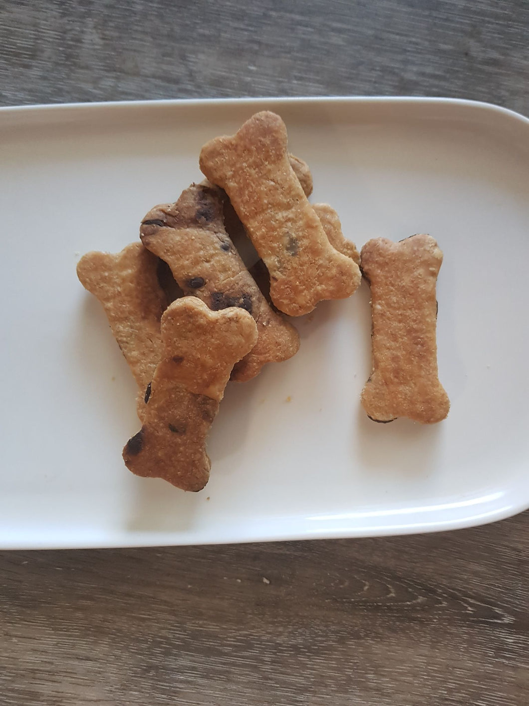 Carob and peanut butter bone cookies 100g